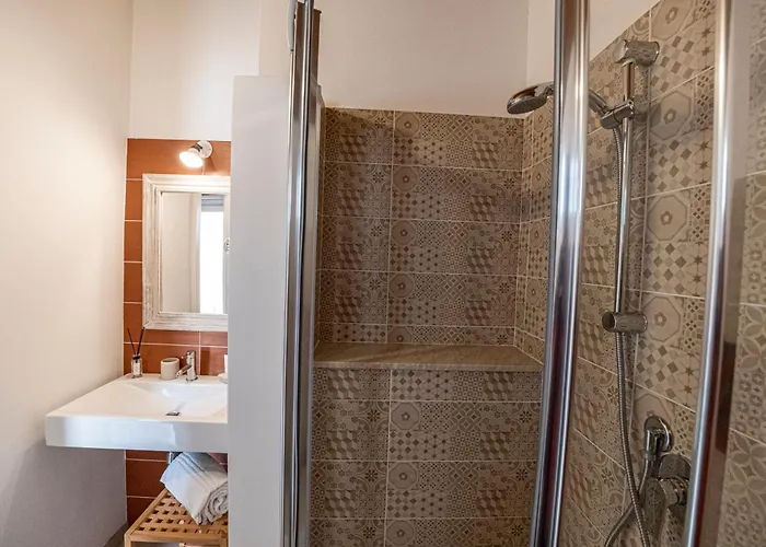 - Le Tre Comari Gæstehus Ragusa