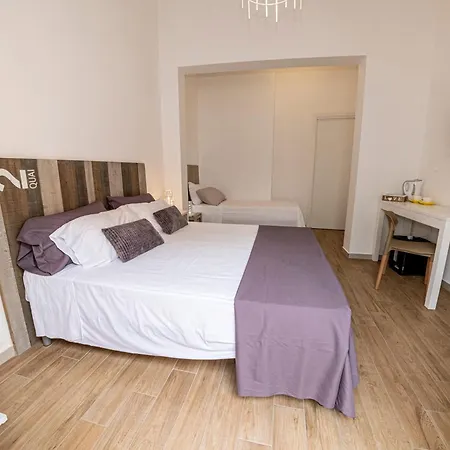 - Le Tre Comari Guest house Ragusa